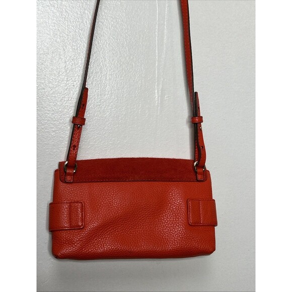 BANANA REPUBLIC Women’s  Orange Red Leather Crossbody Purse  Bag 6”x 9 “ - Picture 2 of 7
